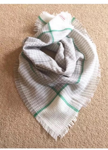 Jaeger vintage 100 wool - 100, neck
