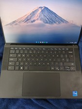 Dell XPS 15 9520 - i7-12700H