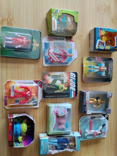 Miniature micro boxed toys - 12,