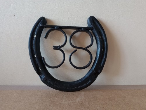 Cast iron lucky horseshoe - cast, door