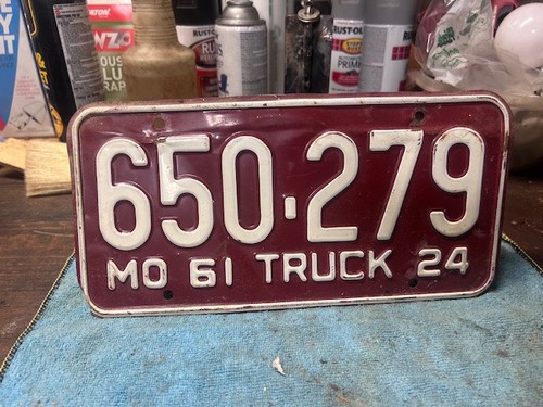 1961 missouri license plate - missouri,