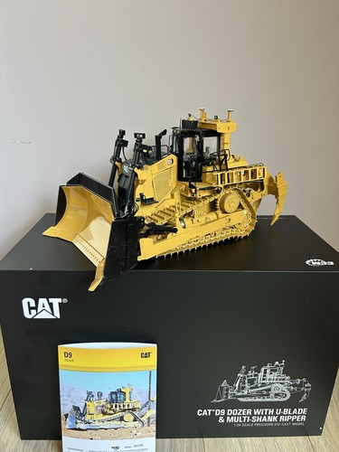 Cat ccm dozer with blade - cat,