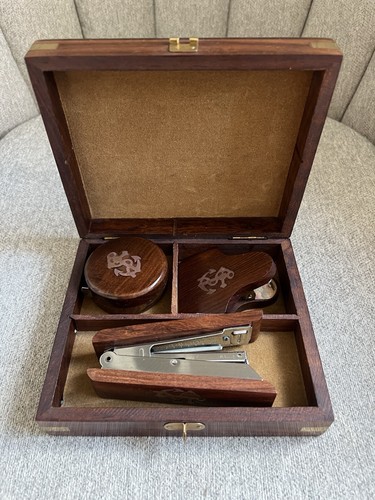 Pre owned vintage nautical - vintage,