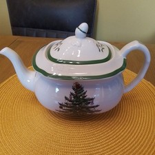 Vintage Spode Christmas Tree Teapot Never Used Only Display Holds 1.2 Litres