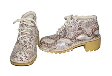 Vintage 90s Y2K kickers boots