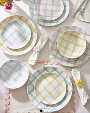 12 Piece Multi Checked Pattern