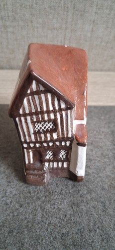 Mudlen end studio pottery - studio,