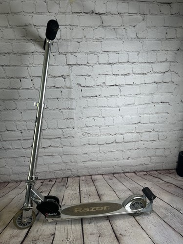 Razor spark scooter - razor,