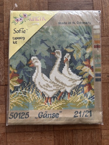 Vintage unopened kinetic sofie - unopened,