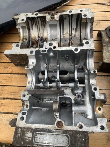 Suzuki t500 engine cases - cases, with