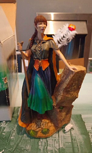 Fantasy female figurine - figurine, with