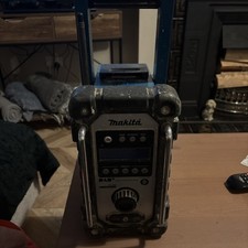 Makita DMR110 Job Site Radio