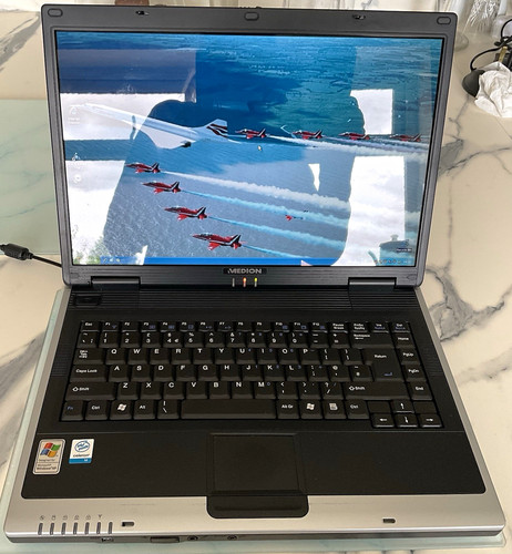 Medion 15in intel - 15in,