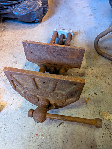 Parkinsons perfect vise no - perfect,