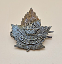 Canadian Army Canada Maple Leaf Cap Badge