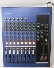Yamaha MG12/4 Mixer With Power
