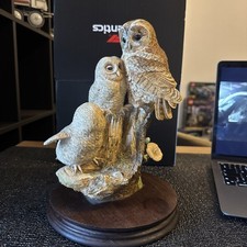 LARGE BORDER FINE ARTS TAWNY