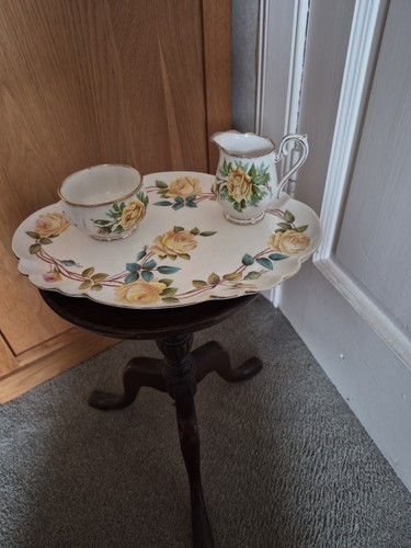 Plate milk jug sugar - sugar, bowl