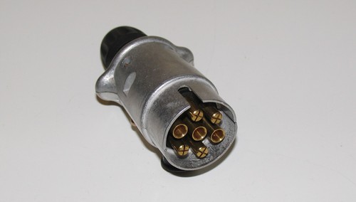 Metal trailer pin - plug, with