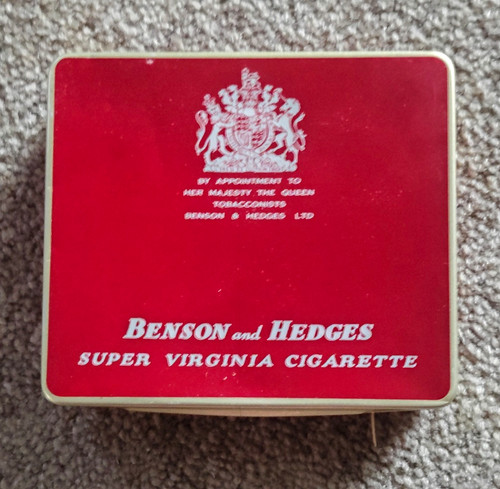 Benson and hedges super - benson,