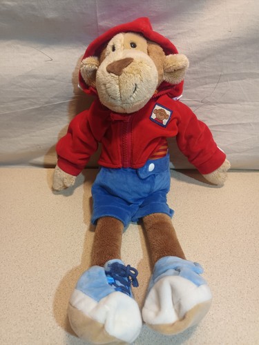 Sigikid learning monkey