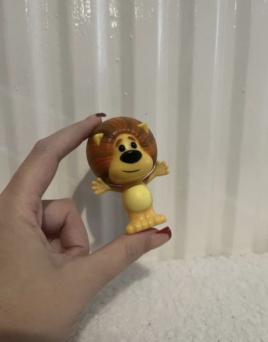 Raa the noisy lion - raa, plastic