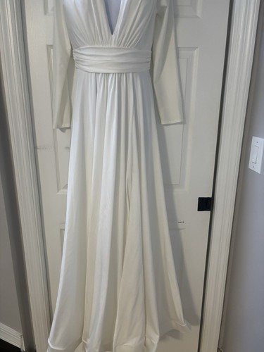 Cream colored neck long - v-neck,