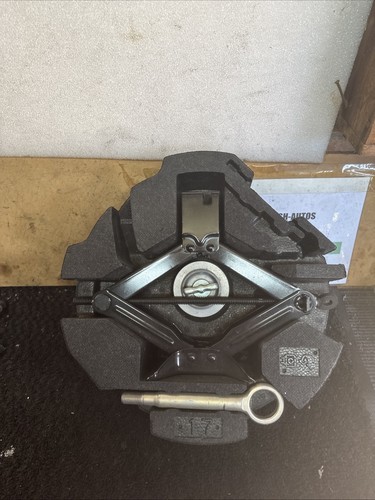 2008 subaru legacy jack - 2008,