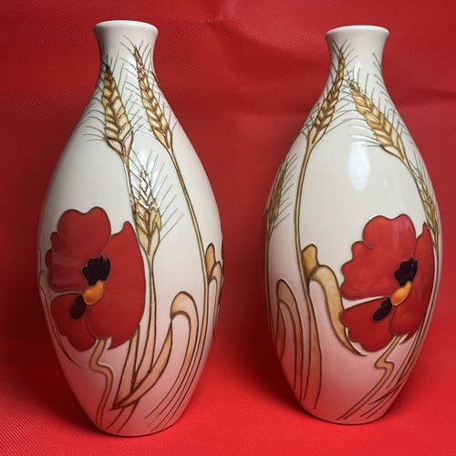 Moorcroft poppy design - design, a