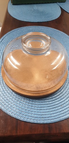Cake bord with glass dome - bord,