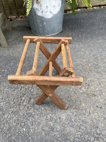 Vintage folding wooden display - vintage,