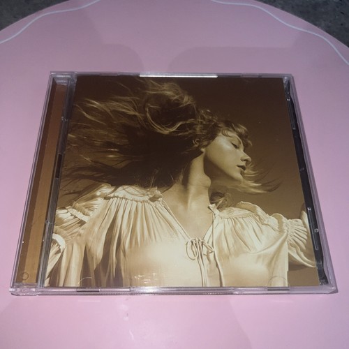 Taylor swift fearless - taylor, taylor's