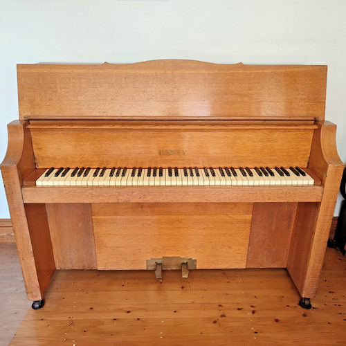 Bentley bungalow grand art - bungalow,