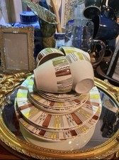 Vintage 1960-70s Retro Style