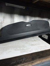 TOYOTA AVENSIS SLIDING PARCEL