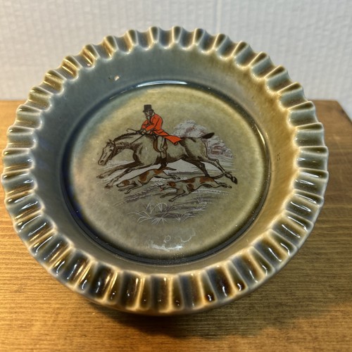 Wade armagh irish ashtray - armagh,