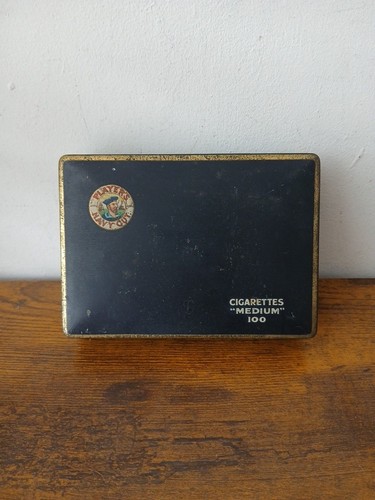 Vtg player navy cut - player's,