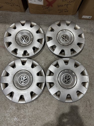 Golf wheel trims - 4,