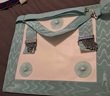 Masons Masonic Regalia Companion Apron with silver coloured Adornments