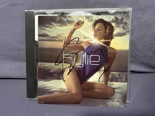 Kylie minogue signed - kylie,
