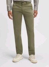 HUGO BOSS  Men's Chino