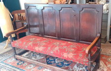 Beautiful Georgian Oak Settle, bench Mid 18th Century