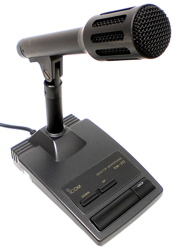 Icom amplified desktop - sm-20,