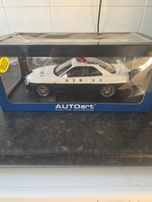 1/18 Autoart 77351 NISSAN
