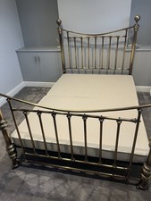 Beautiful And So To Bed 4'6 Double Brass Bed & Vi Spring Base Rrp £3650