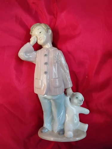 Nao lladro porcelain figurine - lladro,