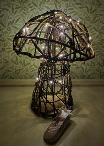 Rustic led light rattan - light, up