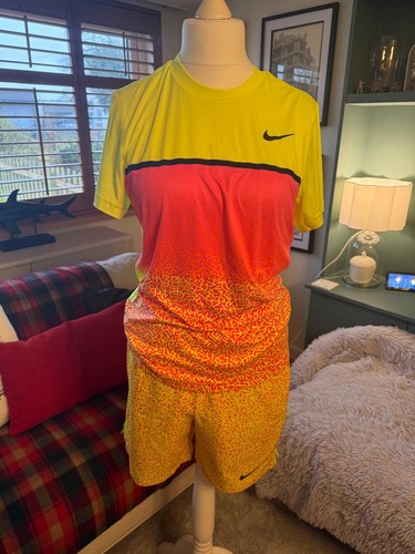 153 nike drifit medium - nike,