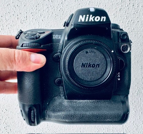 Nikon professional slr - nikon,