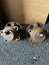 Lexus Ct200h Rear wheel Hubs/abs Sensor